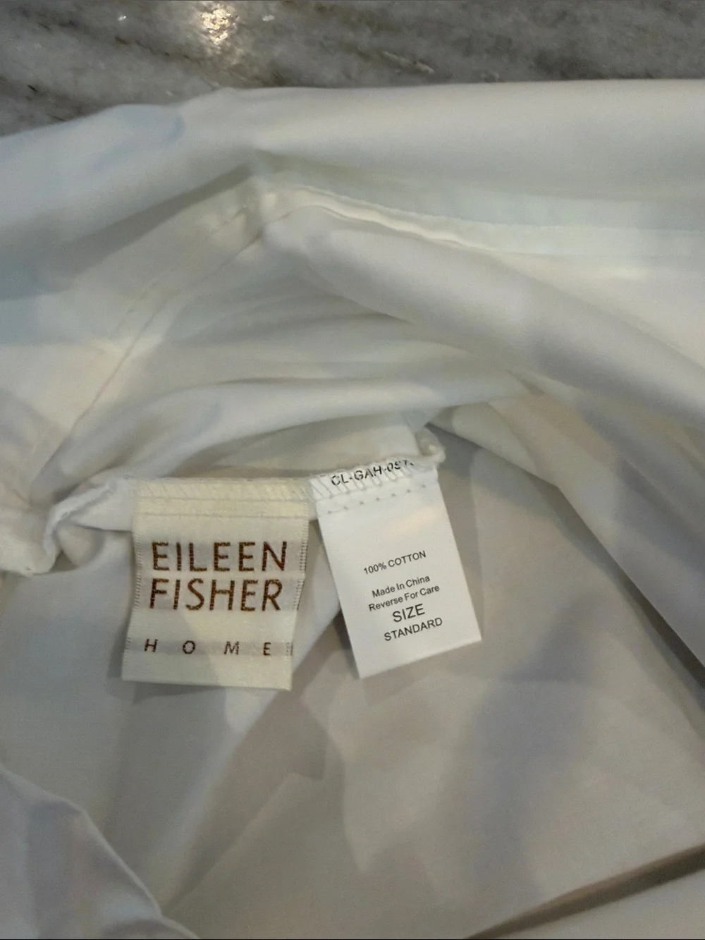 NEW Eileen Fisher by Garnet Hill White  Sateen Standard Pillow Cases- Set of 4